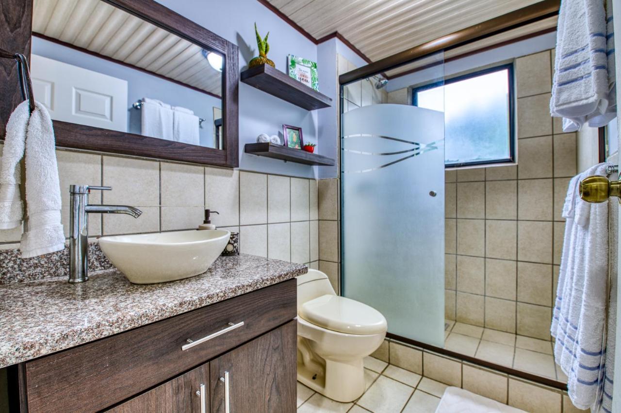 Golden Getaway Apartments Liberia Εξωτερικό φωτογραφία